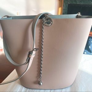 Women handbags